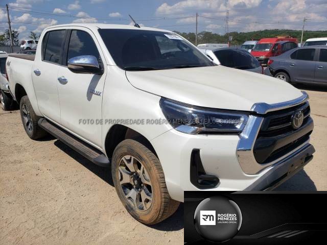 TOYOTA HILUX CD 2022 b